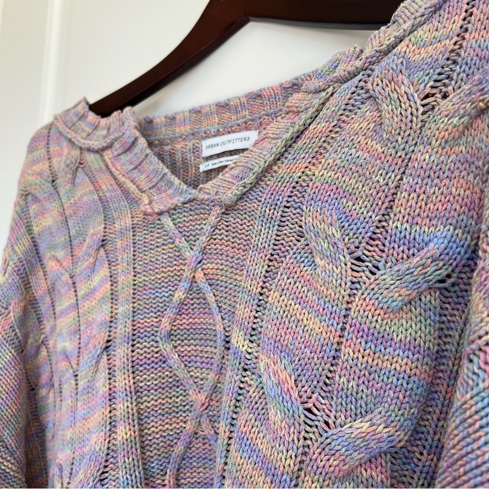 Urban Outfitters Hazel Notch Neck Cable Knit Cropped Pastel Sweater - Picture 5 of 8